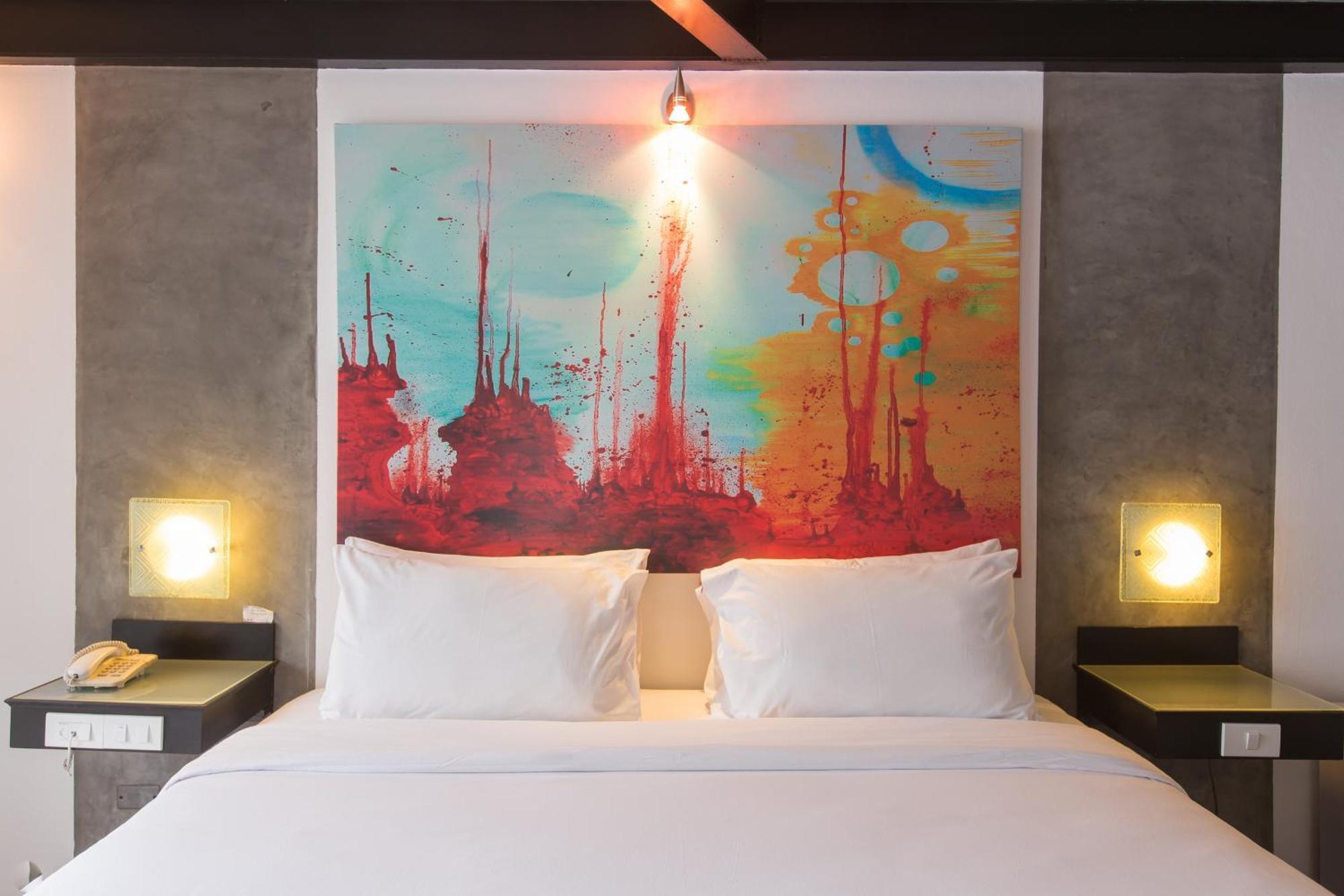 The Front Hotel And Apartments Patong Стая снимка